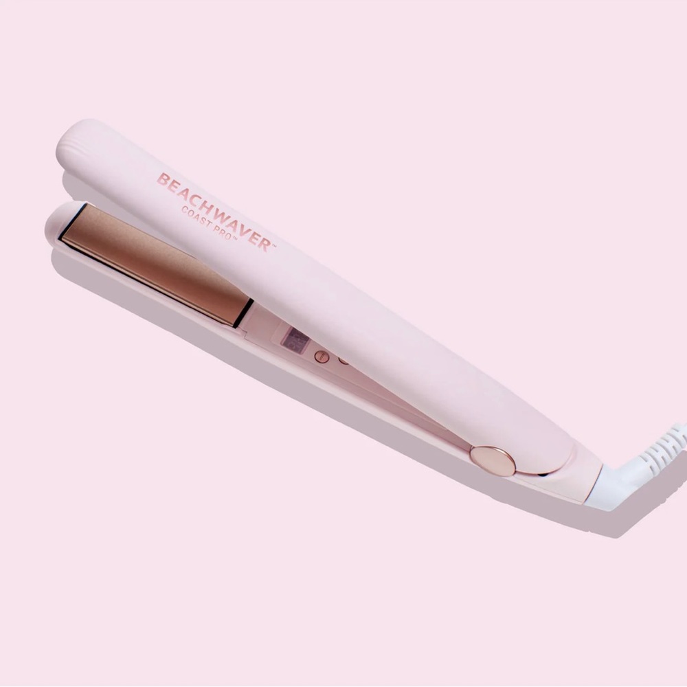 Beachwaver Coast Pro flat iron in rose gold